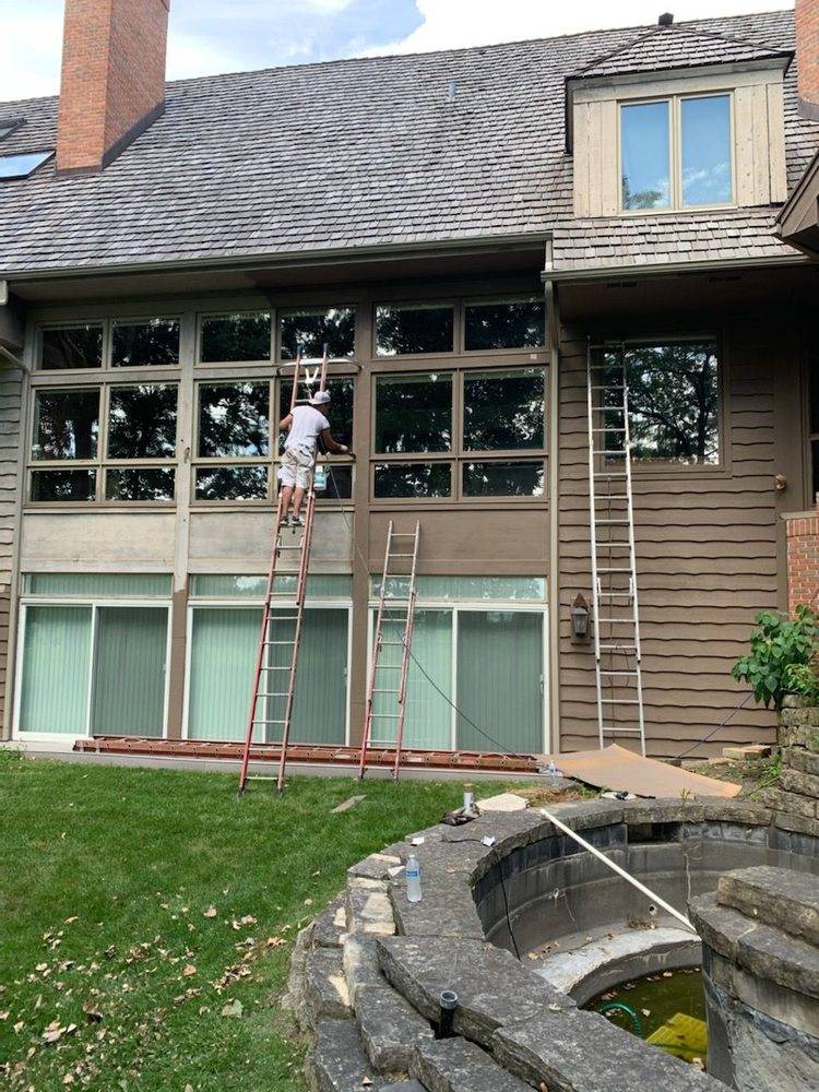 commercial painting company in Tower Lakes